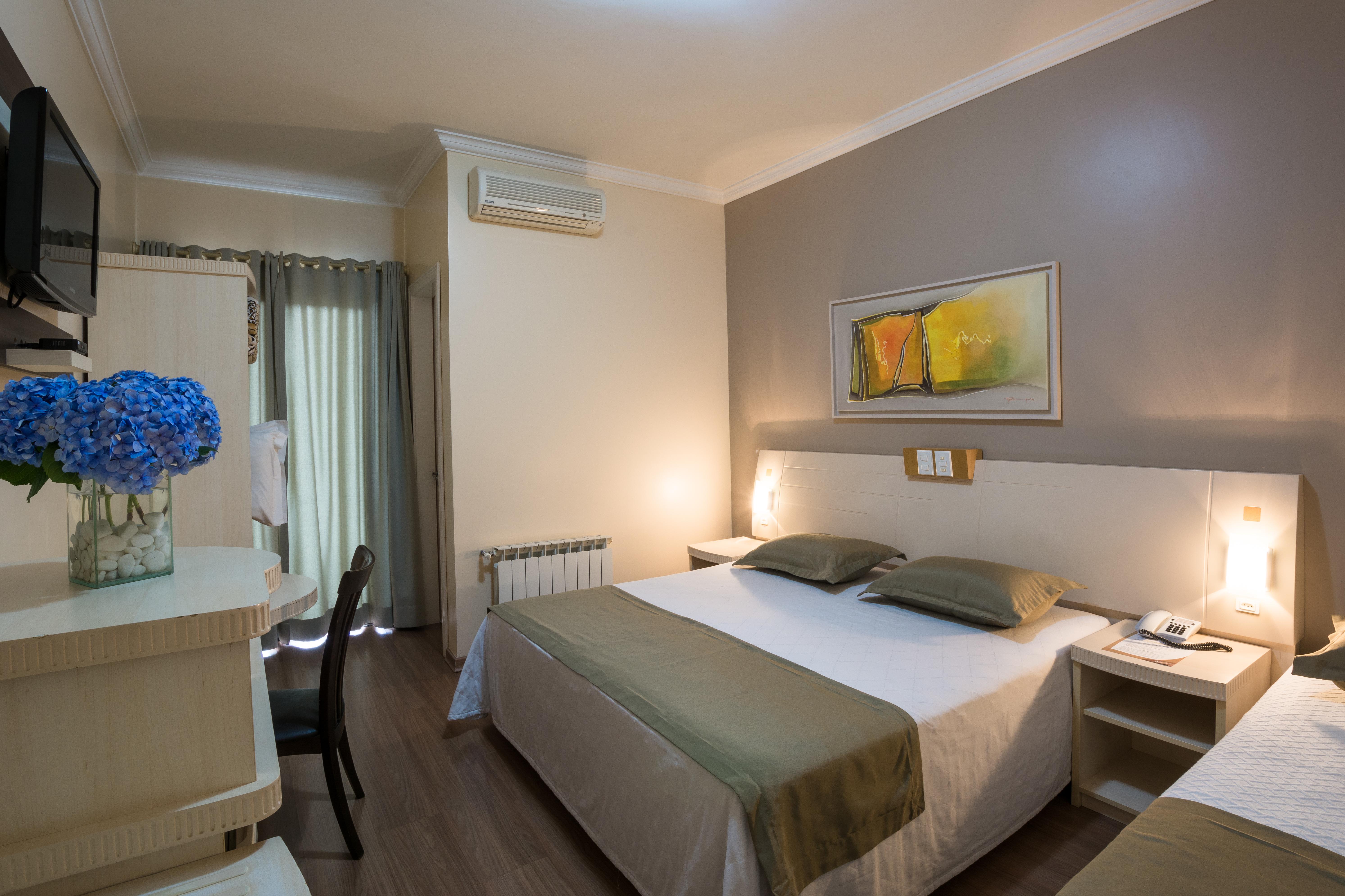 Hotel Pousada Kaster Грамаду Екстериор снимка