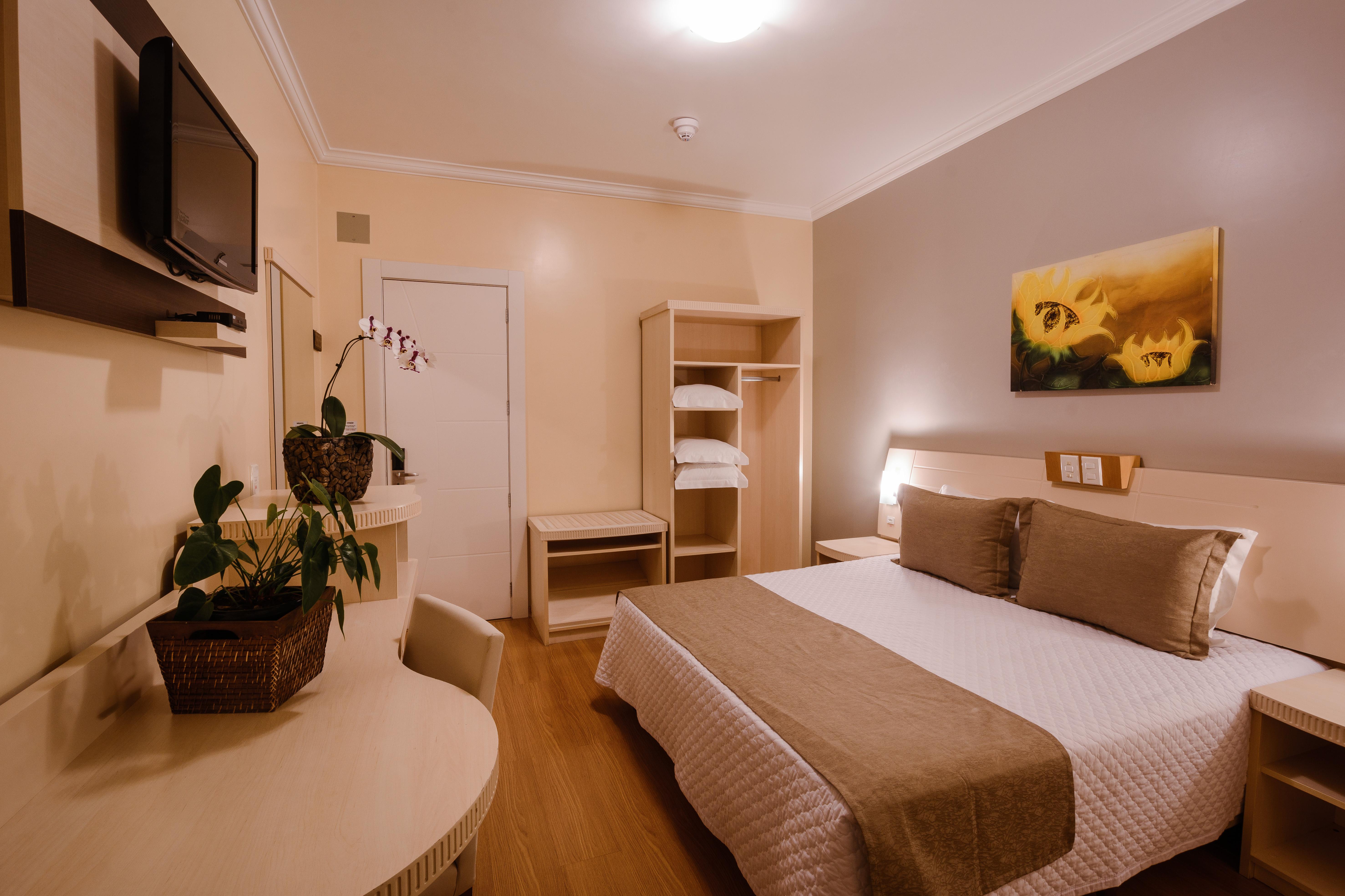Hotel Pousada Kaster Грамаду Екстериор снимка